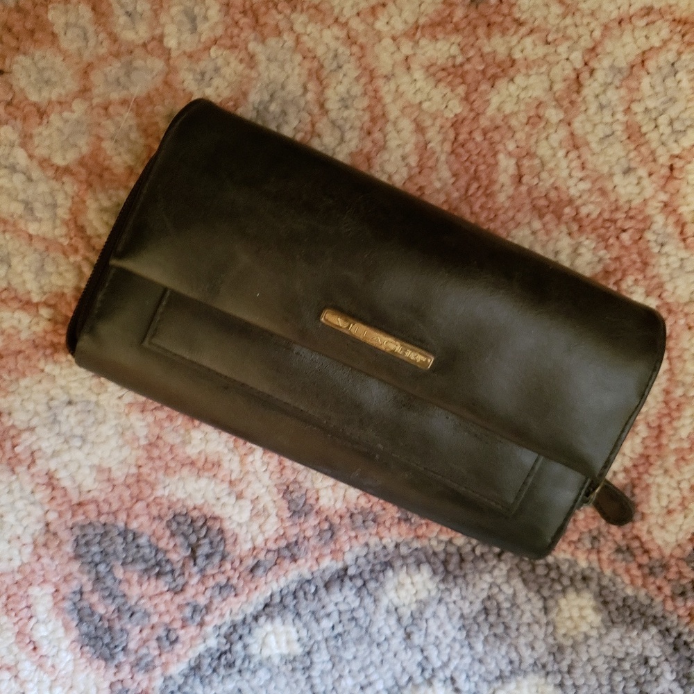 Villager Black 8 Inch Wallet